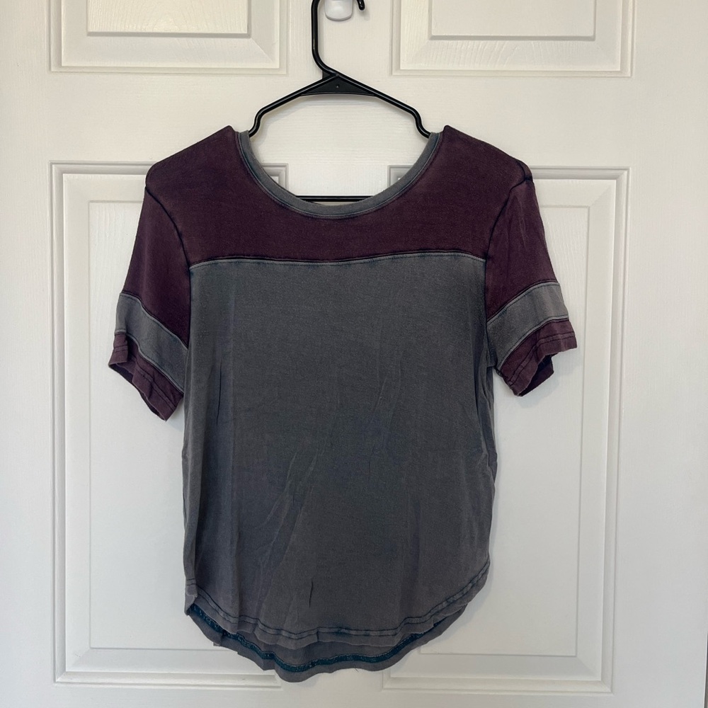 Women’s shirt- pacsun